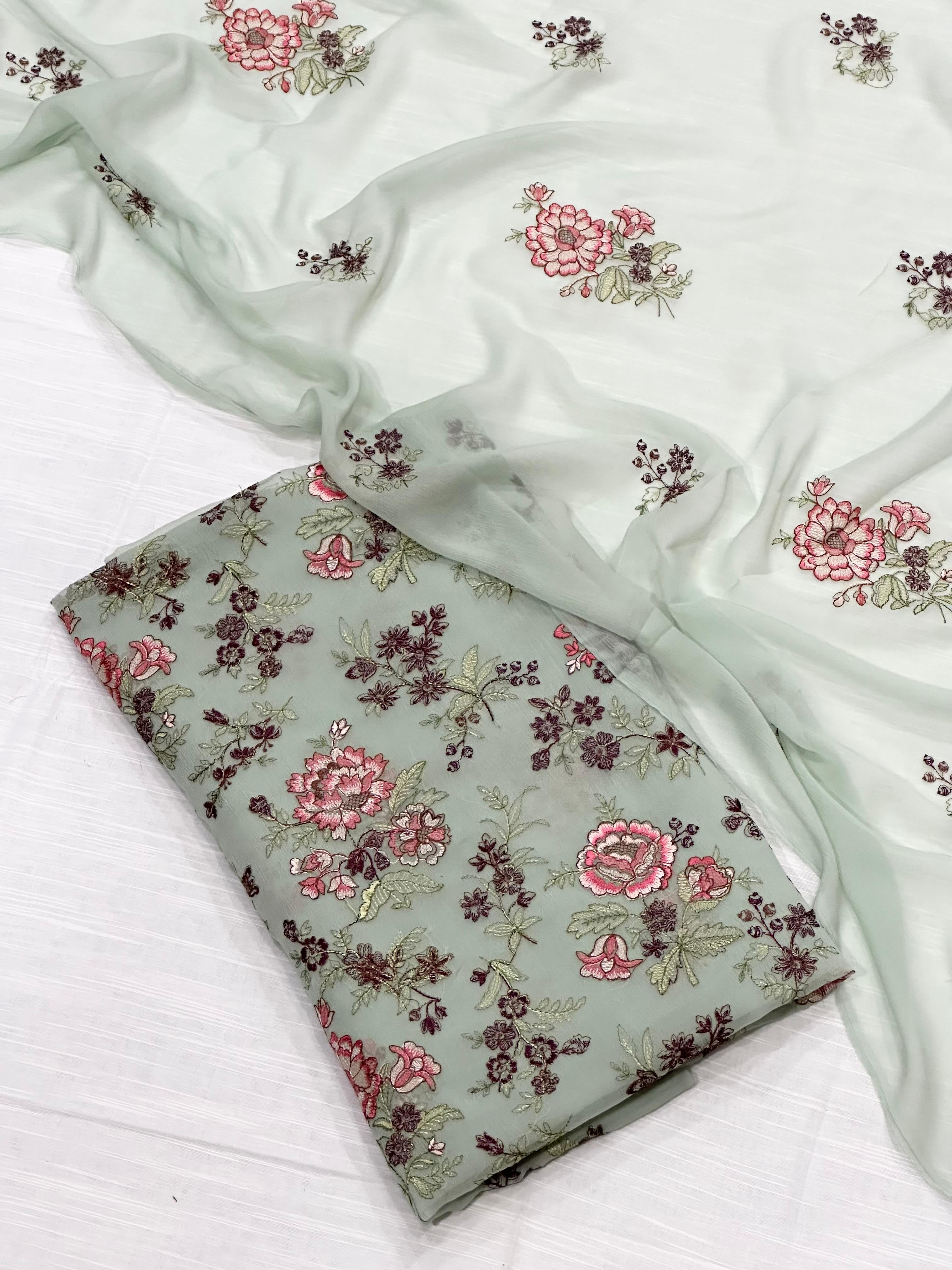 Pista floral Chiffoun Pure China Crinkle  unstitch