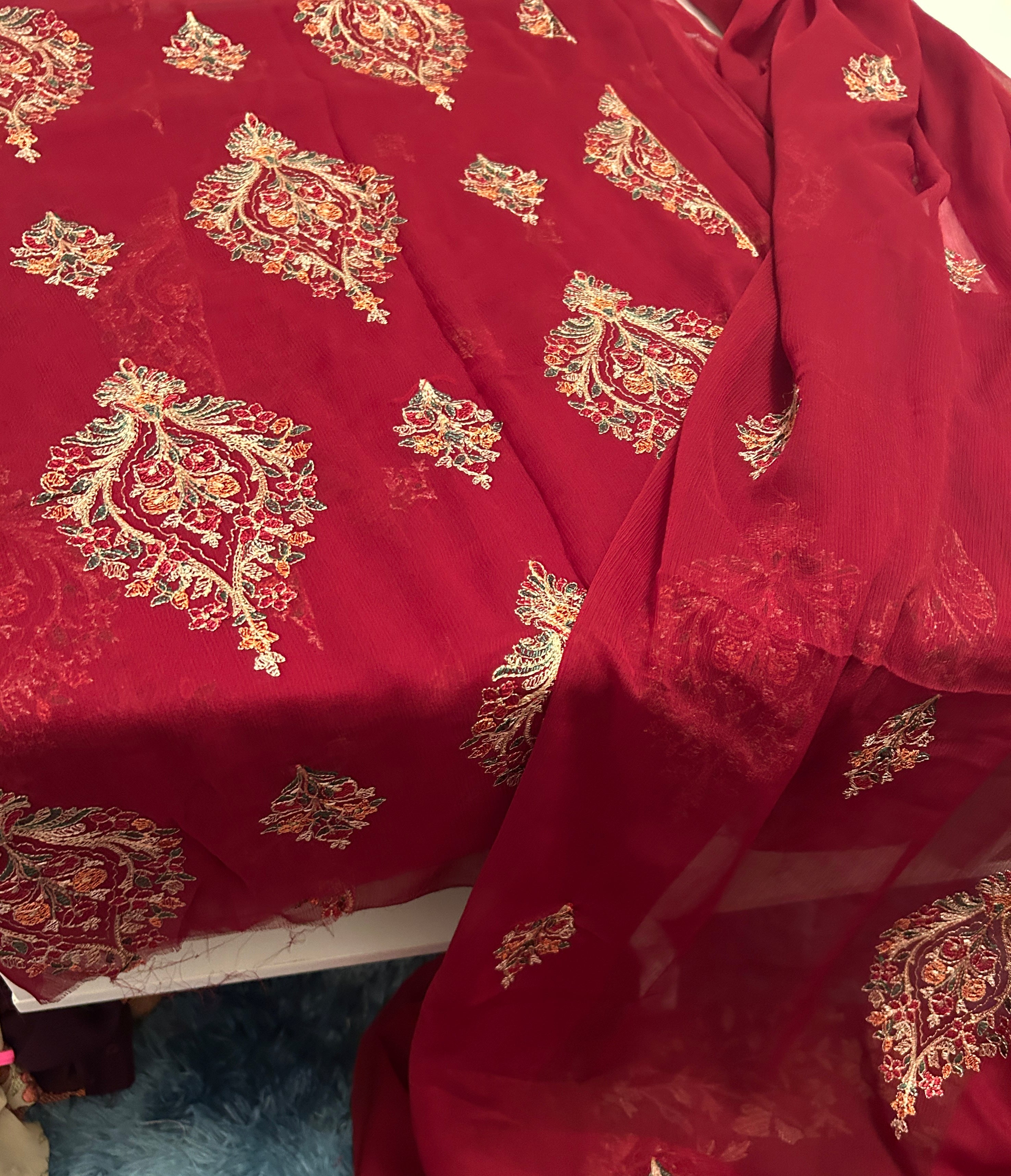 Chiffon Unstitch Dresses 4Pc Maroon Bareez Style